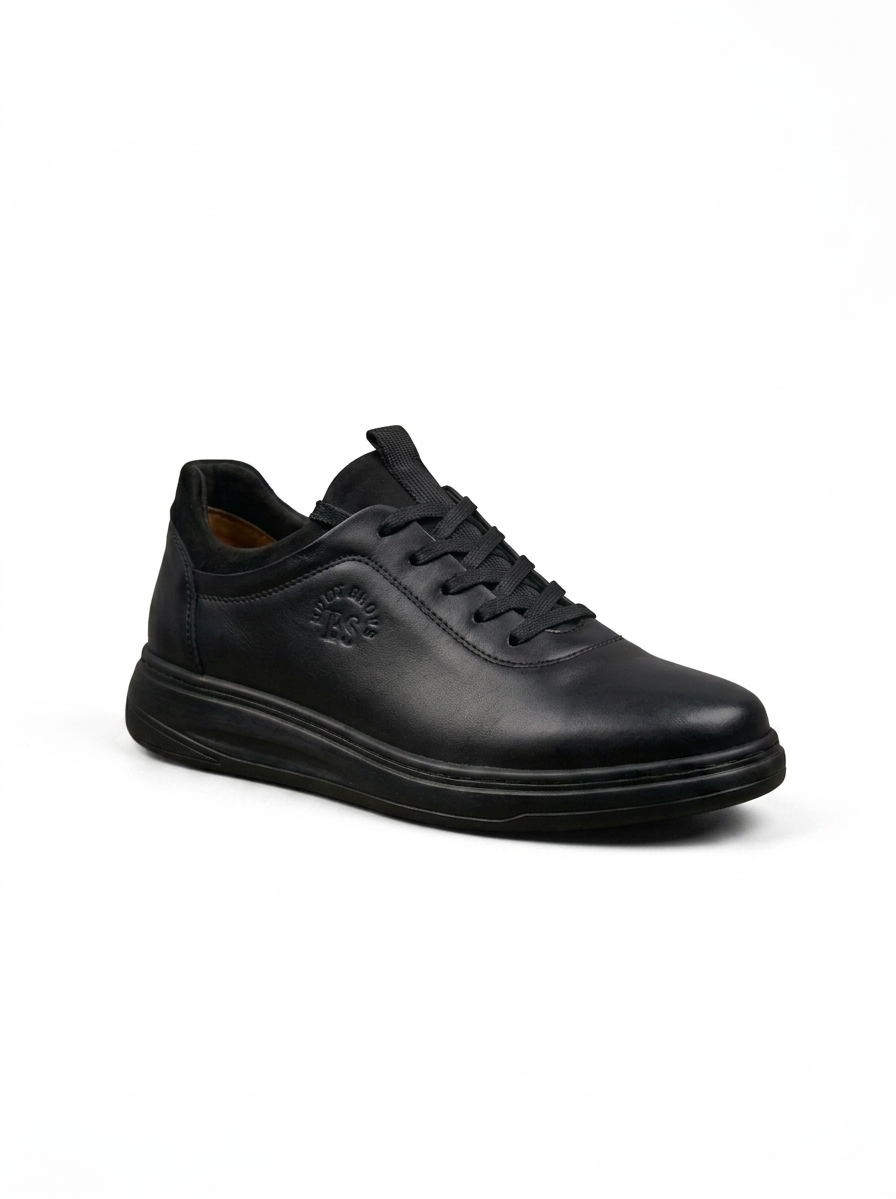 BASKET EN CUIR